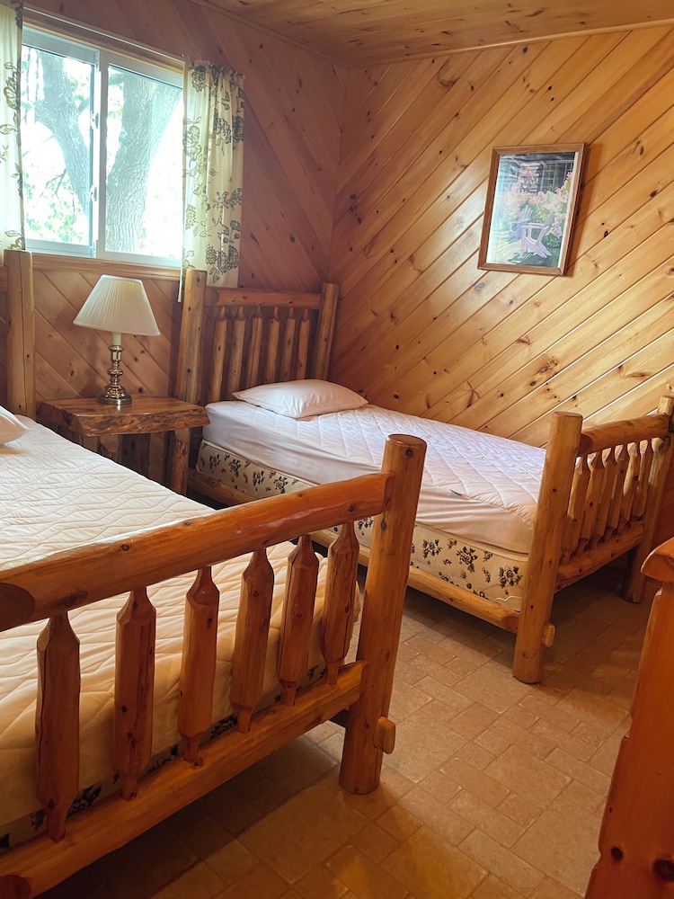 Premium Cottage, 3 Bedrooms, Lake View photo 2