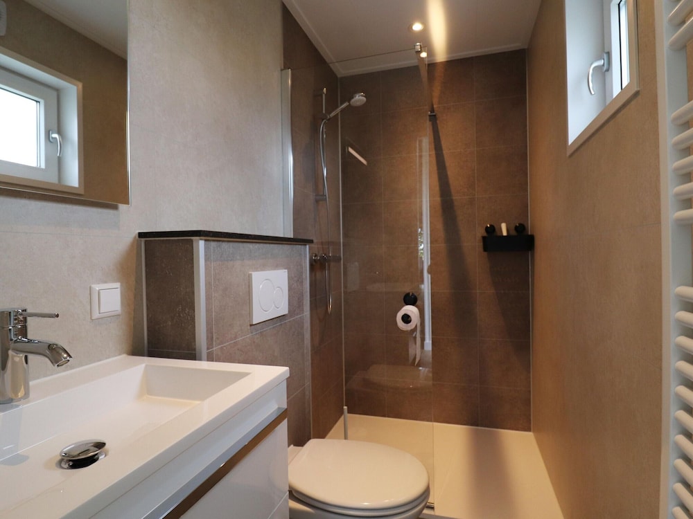 House photo 2