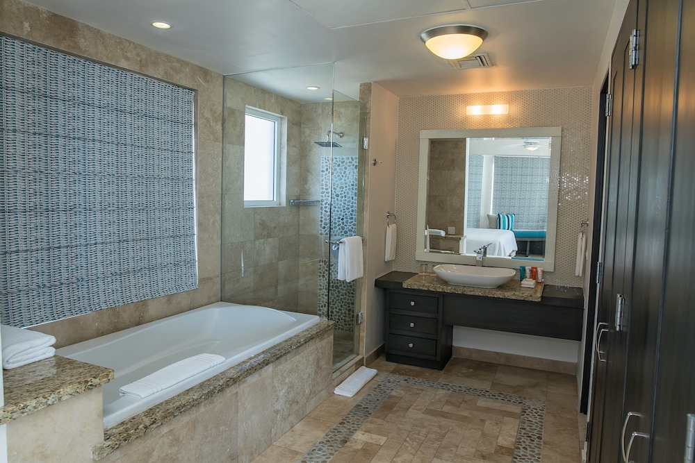 One Bedroom Executive Ocean View