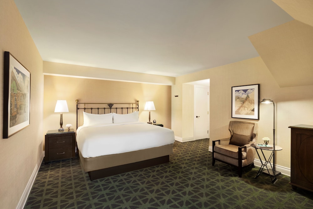 Room, 1 King Bed (Gatehouse) - Photo 1