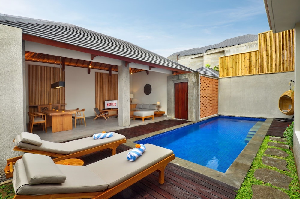 2 Bedroom Villa with Private Pool & Bath Tub