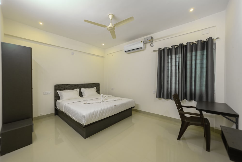 Premier Room