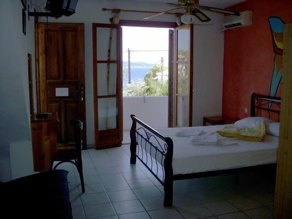 Studio, Sea View (double) photo 1