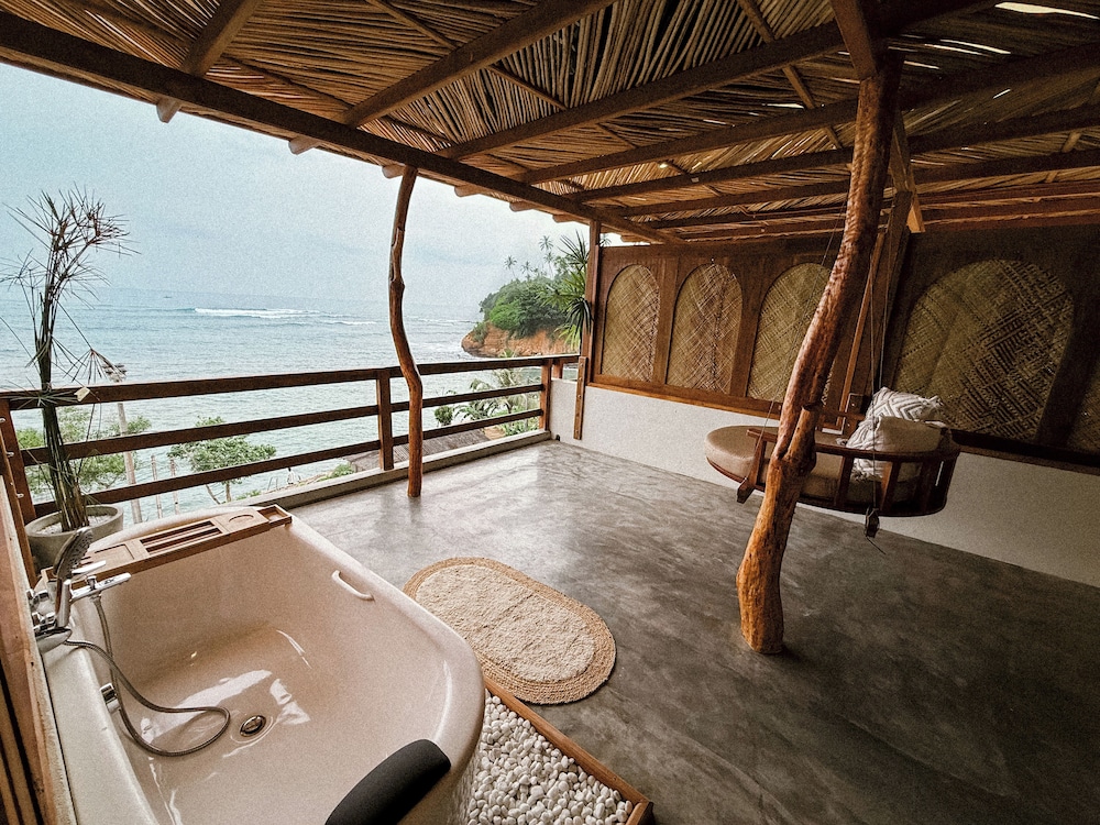 Honeymoon Double Room, 1 Queen Bed, Ocean View, Beachfront