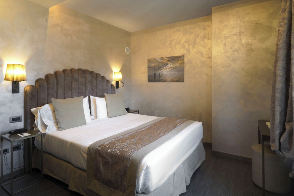 Exclusive Suite (Venezia)