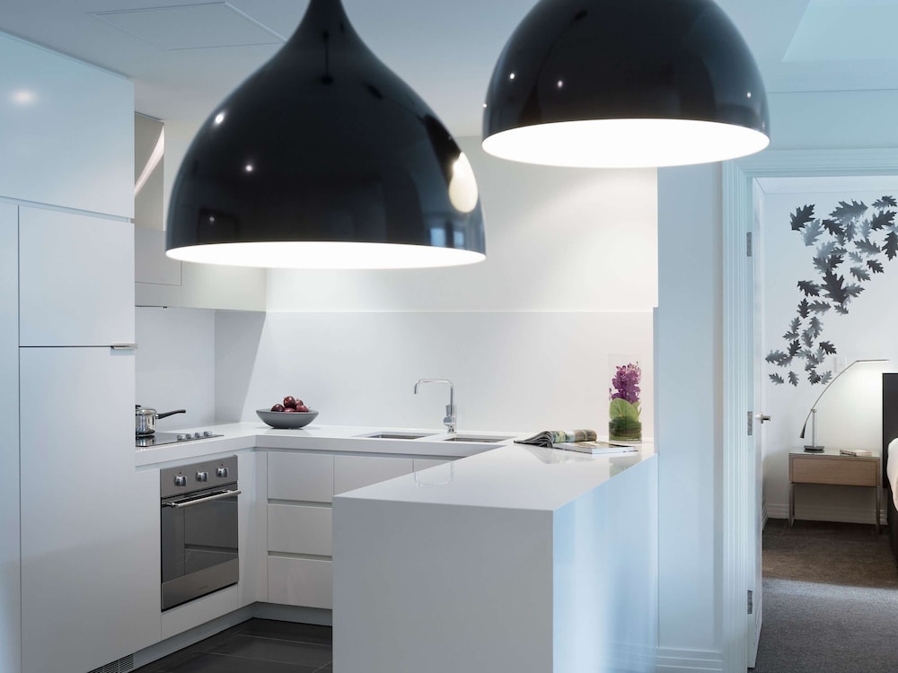 Apartment, 2 Bedrooms, Kitchen - Photo 5