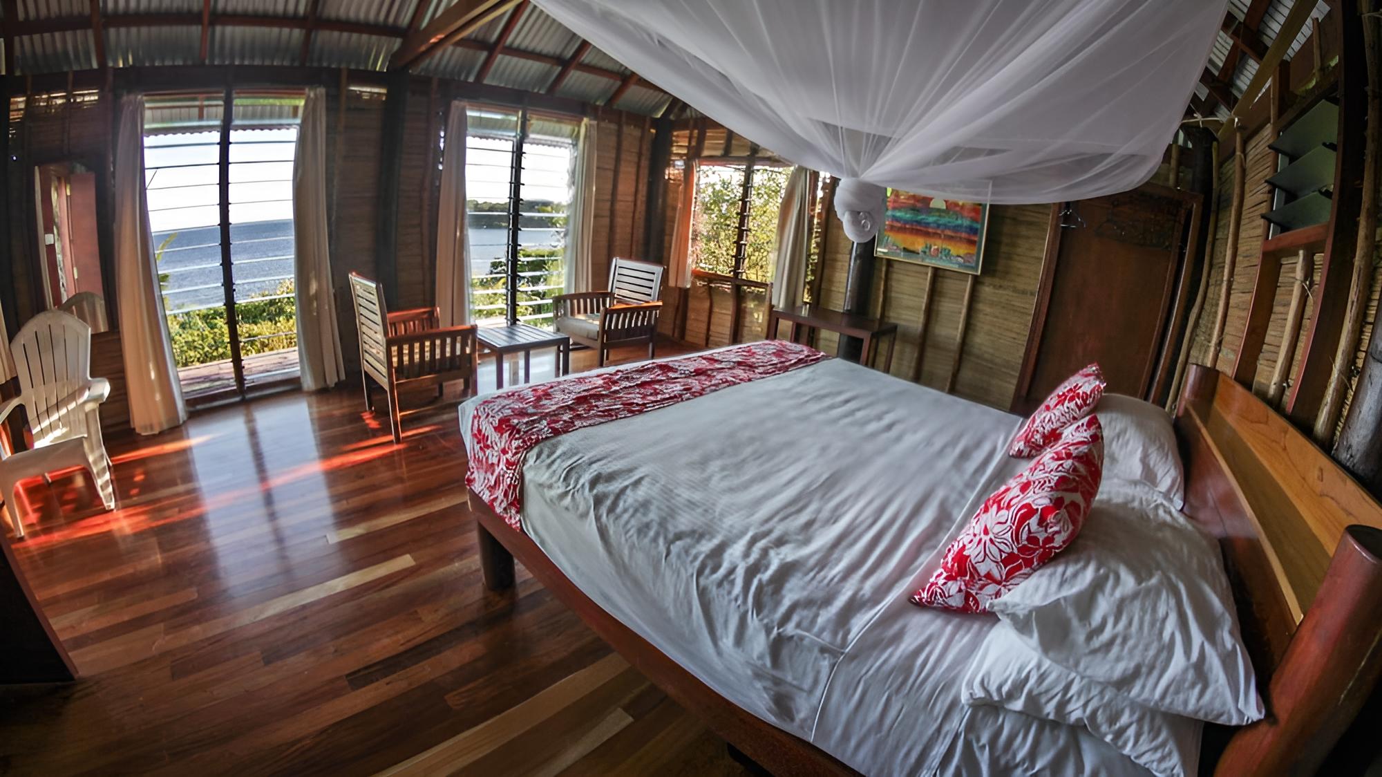 Honeymoon Bure