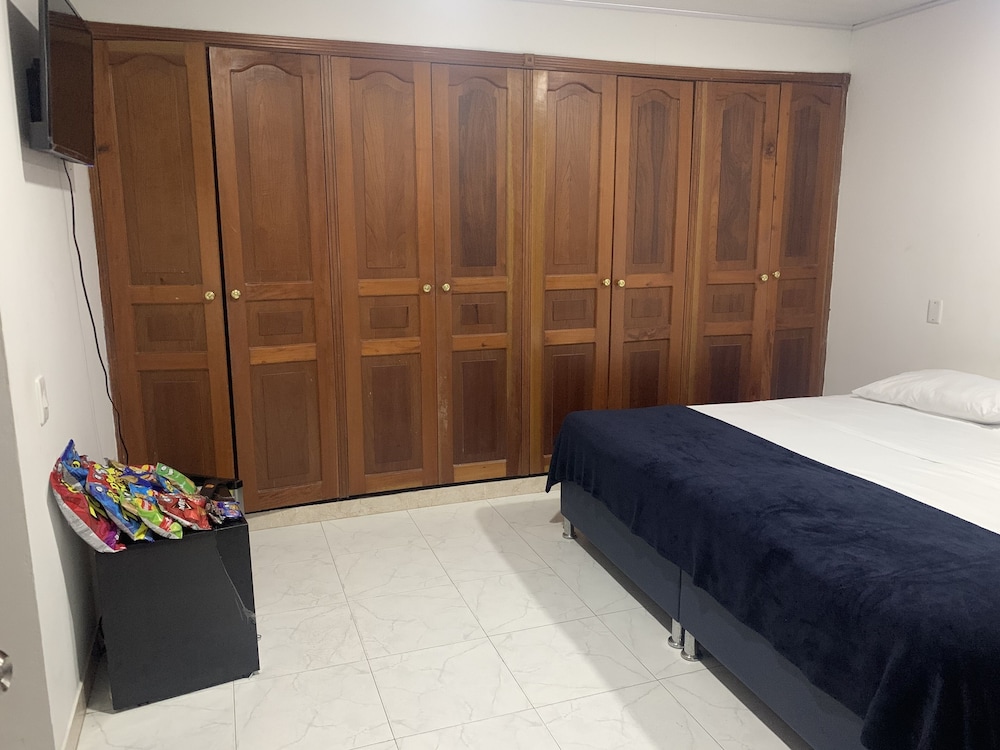 Elite Room