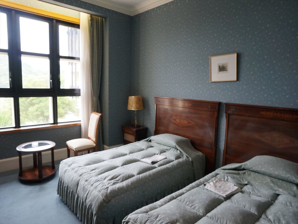 Standard Twin Room, Smoking, Mountain View