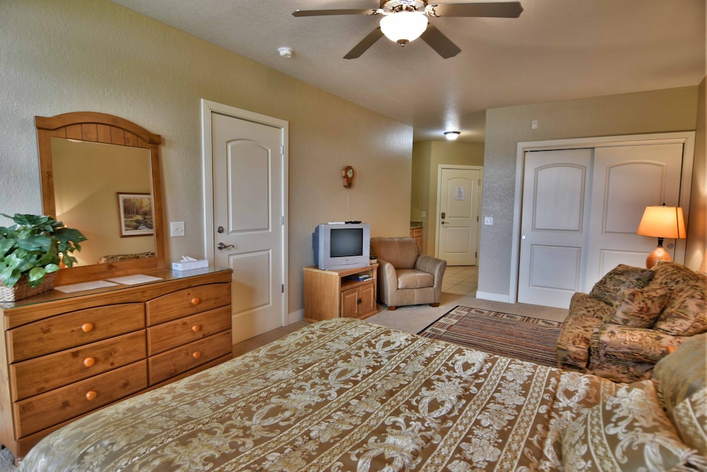 Condo, 1 Bedroom photo 1