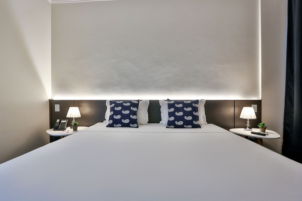 Standard Double Room, 1 King Bed - Photo 4