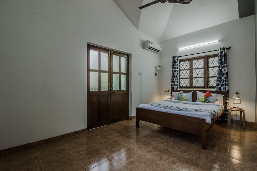 Double or Twin Room photo 1