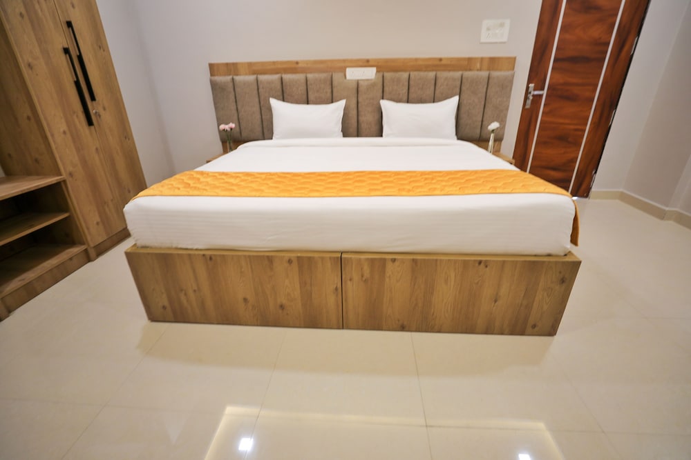 Deluxe Double Room photo 2