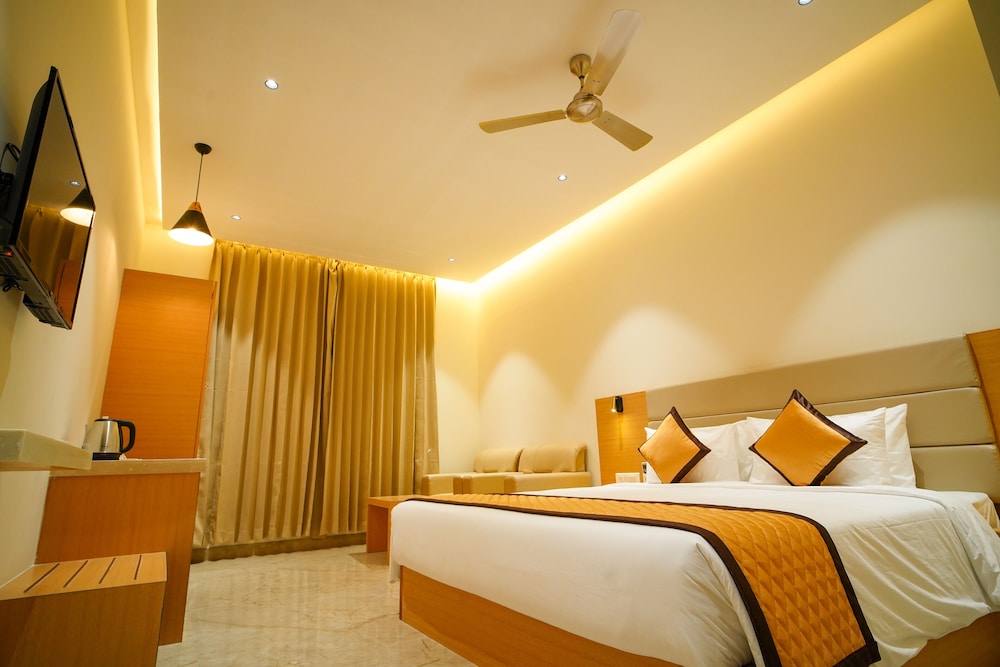 Premium Room - Photo 8