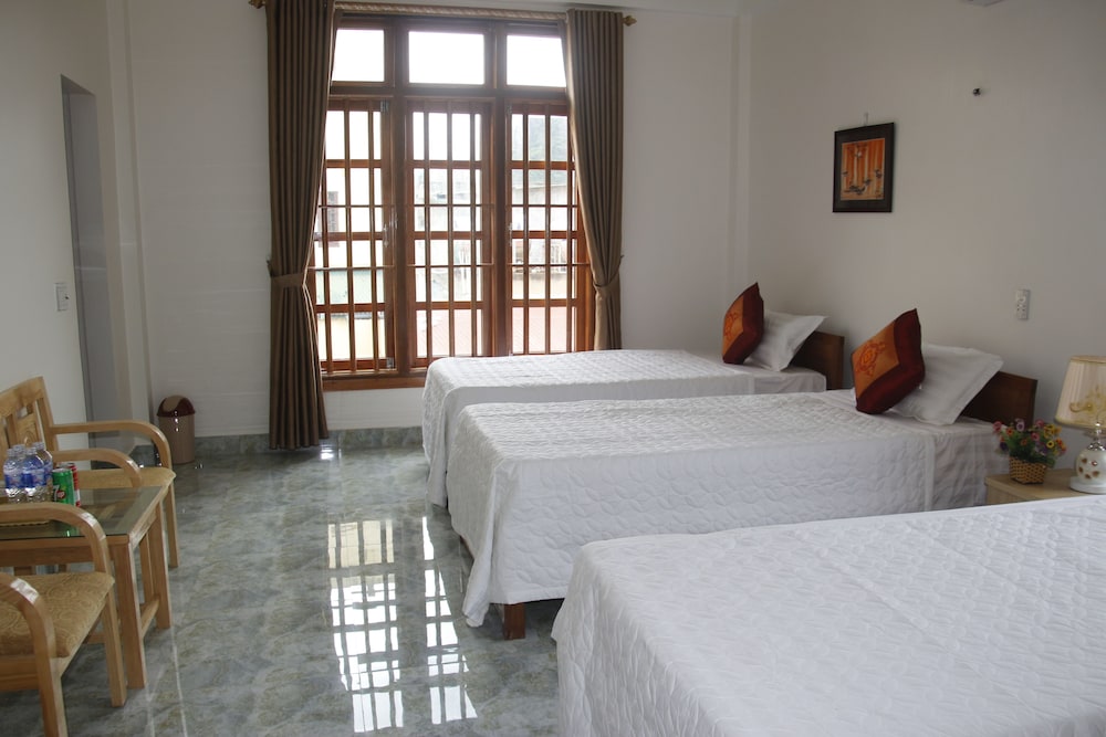 Deluxe Triple Room, Multiple Beds photo 2