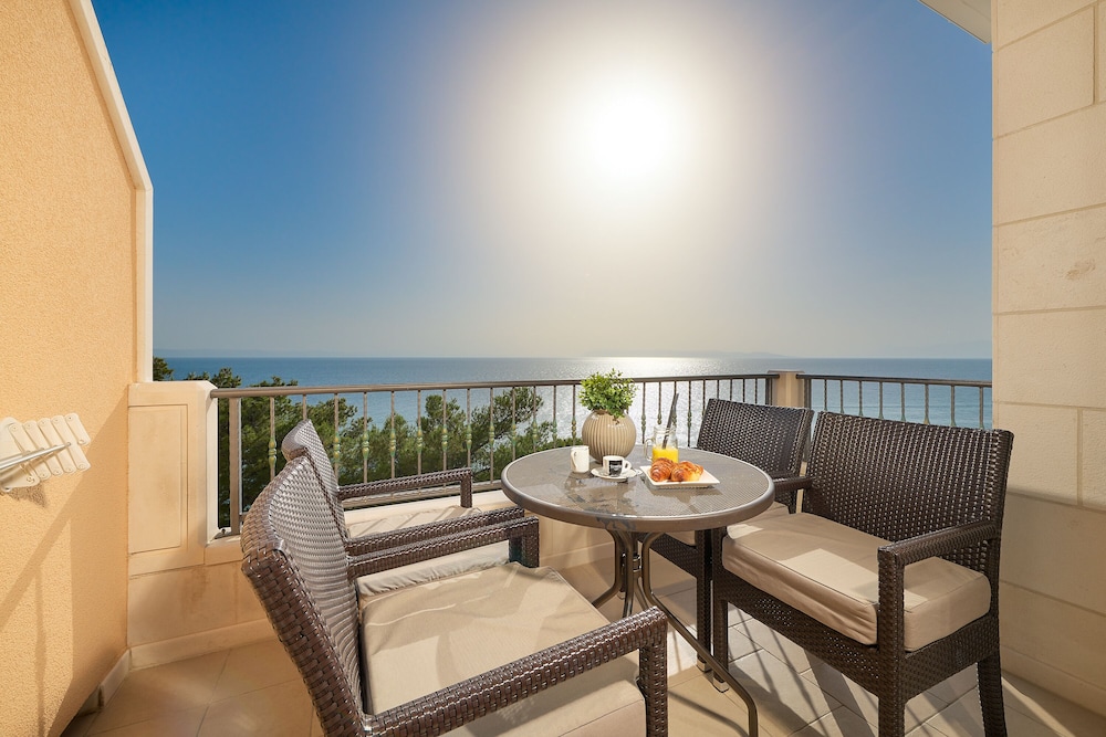 Family Suite, 2 Bathrooms, Sea View