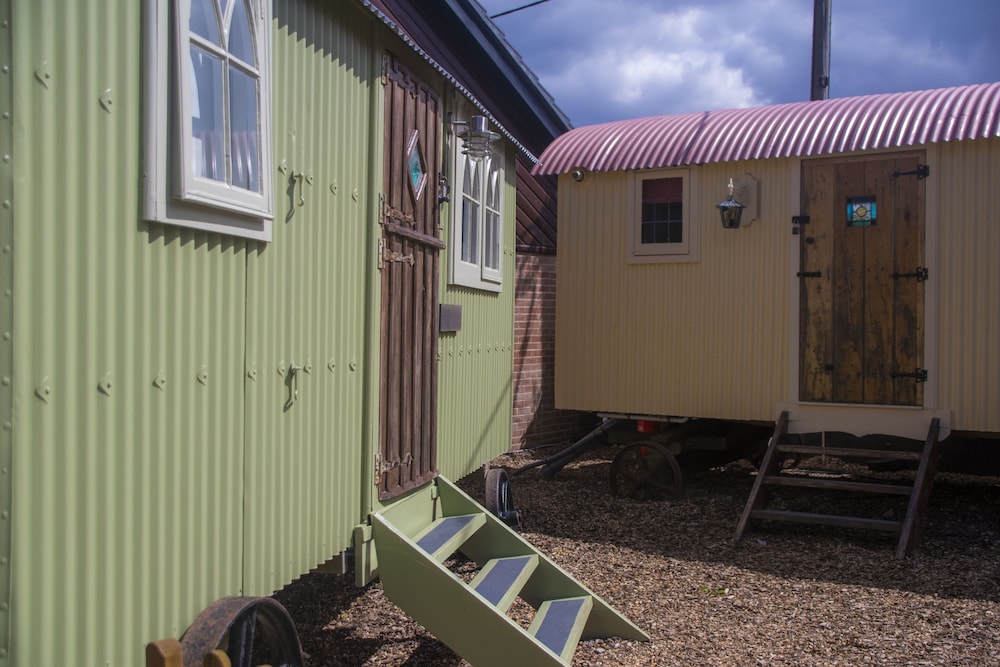 Superior Room, Ensuite (Family Shepherd Hut) photo 1