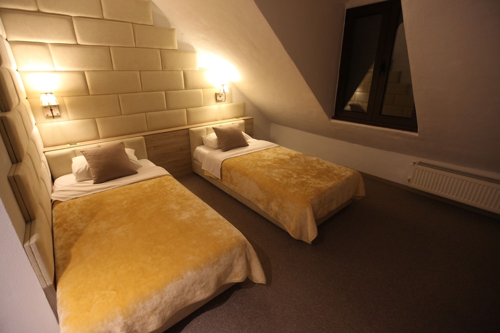 Double or Twin Room photo 1