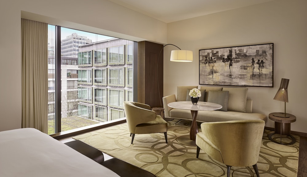 Junior Suite (Park) thumbnail 6