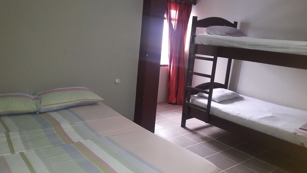 Family Room, Multiple Beds photo 1