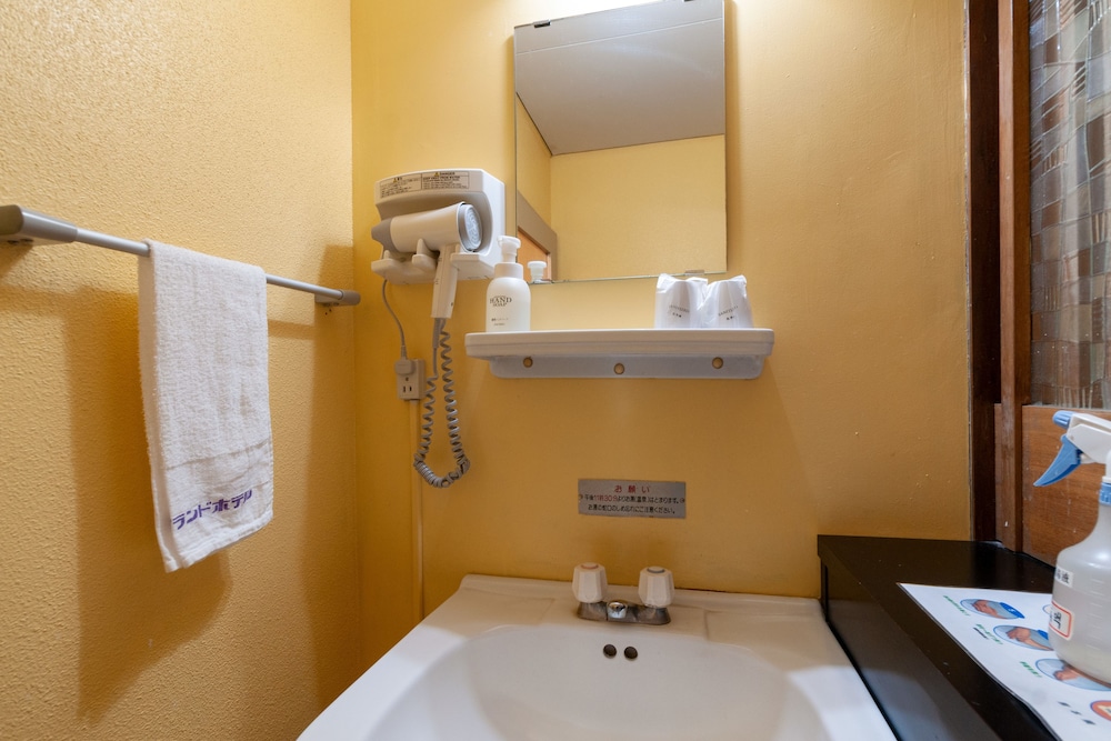 Japanese Style Room, Shared Bathroom photo 2