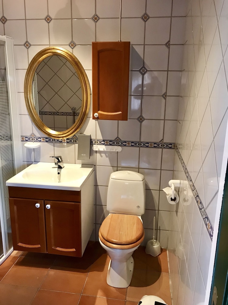 Rorbu Suite - Photo 10