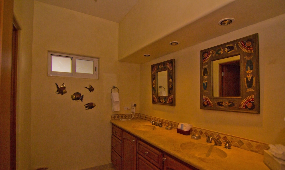Premium Villa, 3 Bedrooms, Ocean View, Sea Facing photo 2