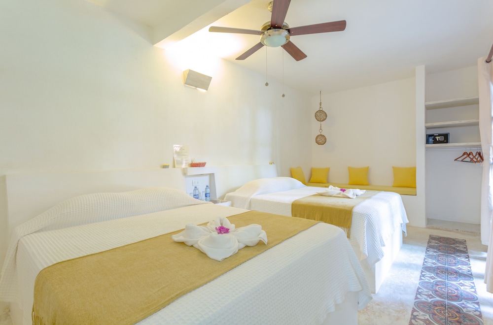 Standard Triple Room, Garden View