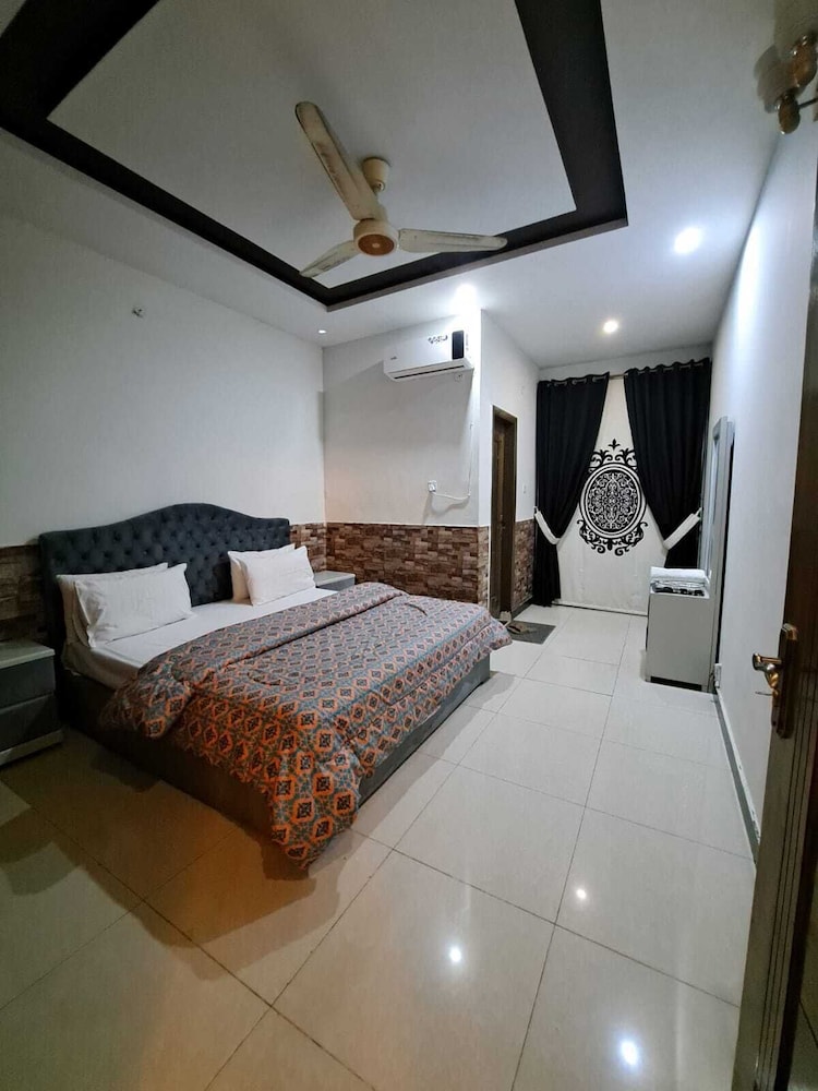 Deluxe Double Room - Photo 2