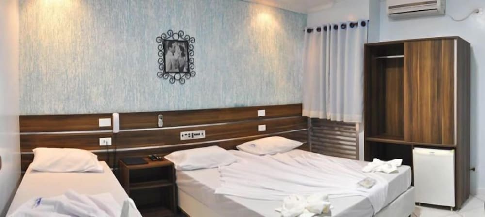 Triple Room, 3 Twin Beds photo 3