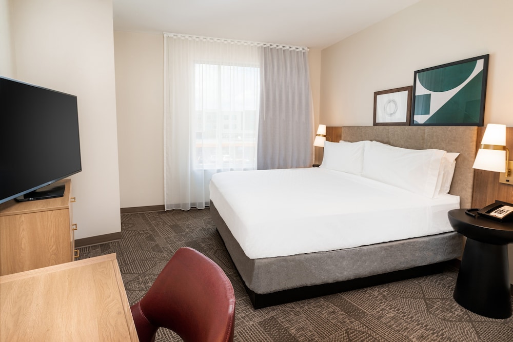 Suite, 1 Bedroom, Kitchen photo 2