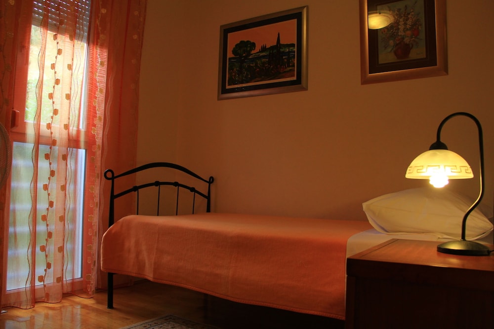 Luxury Apartment, 3 Bedrooms photo 3