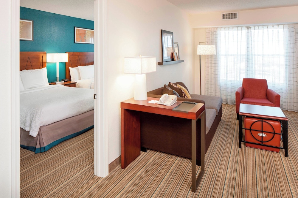 Suite, 2 Bedrooms (Hearing Accessible) photo 3