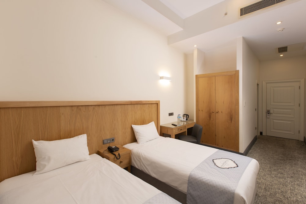 Standard Twin Room photo 1