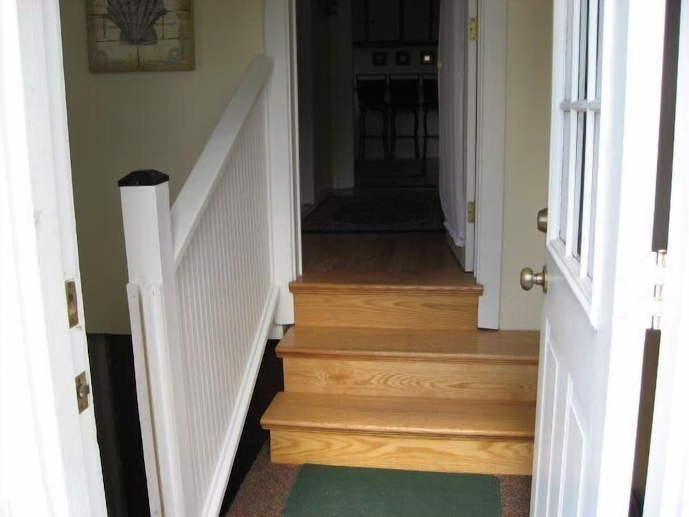 House, 3 Bedrooms, Kitchen photo 2