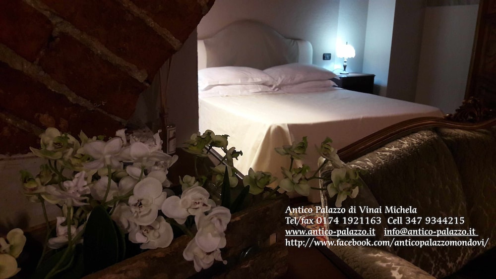 Deluxe Suite, Kitchenette photo 2