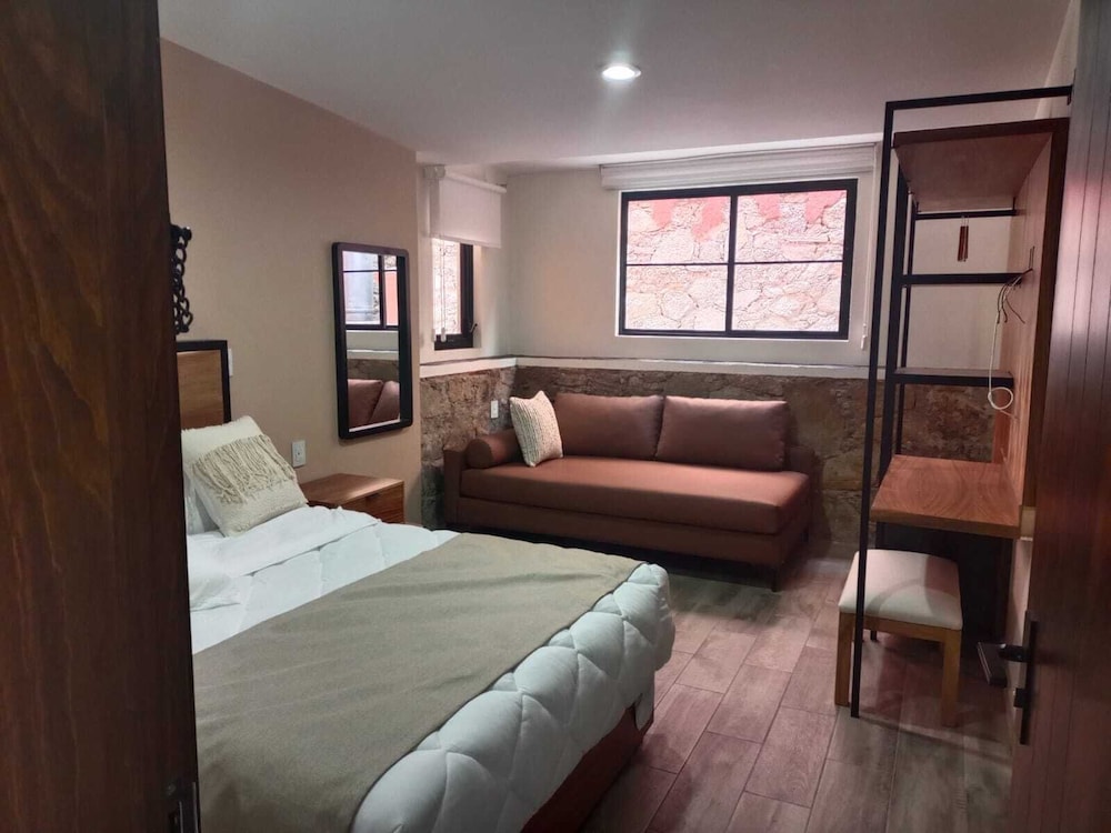 Comfort Room photo 2
