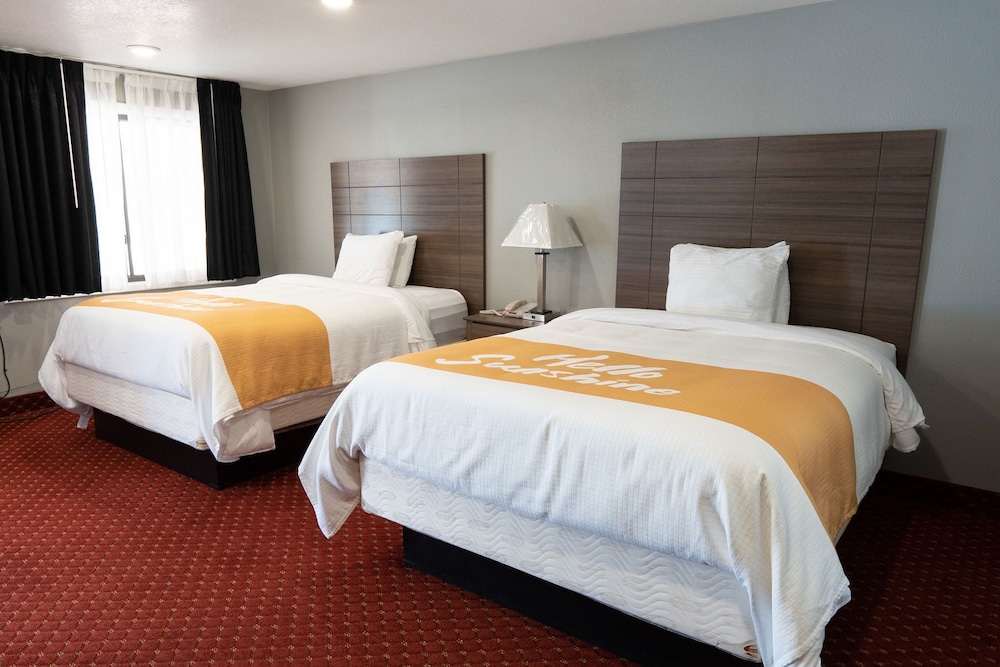 Classic Double Room, 2 Queen Beds photo 1