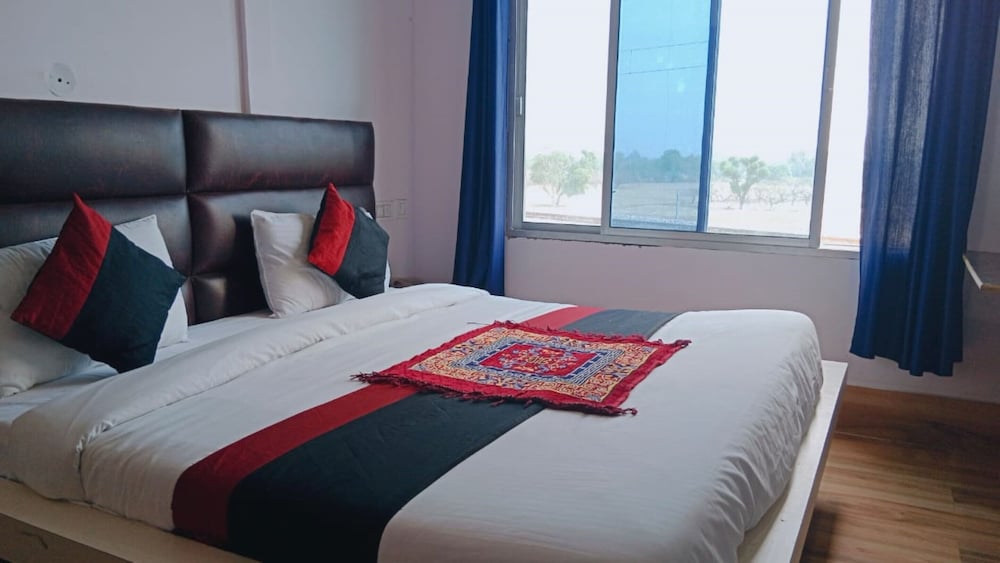 Deluxe Double Room, Multiple Bedrooms, City View