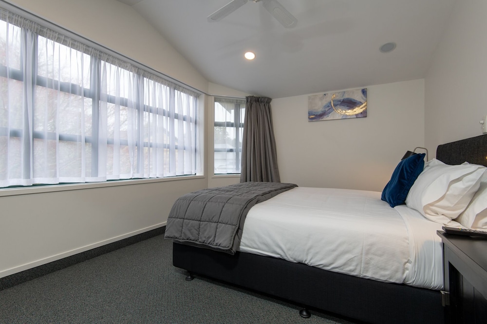 Superior Room, Non Smoking, Kitchen (Two Bedroom Apartment) photo 2
