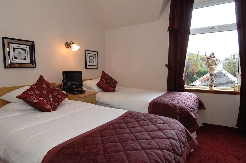 Twin Room, Ensuite photo 2