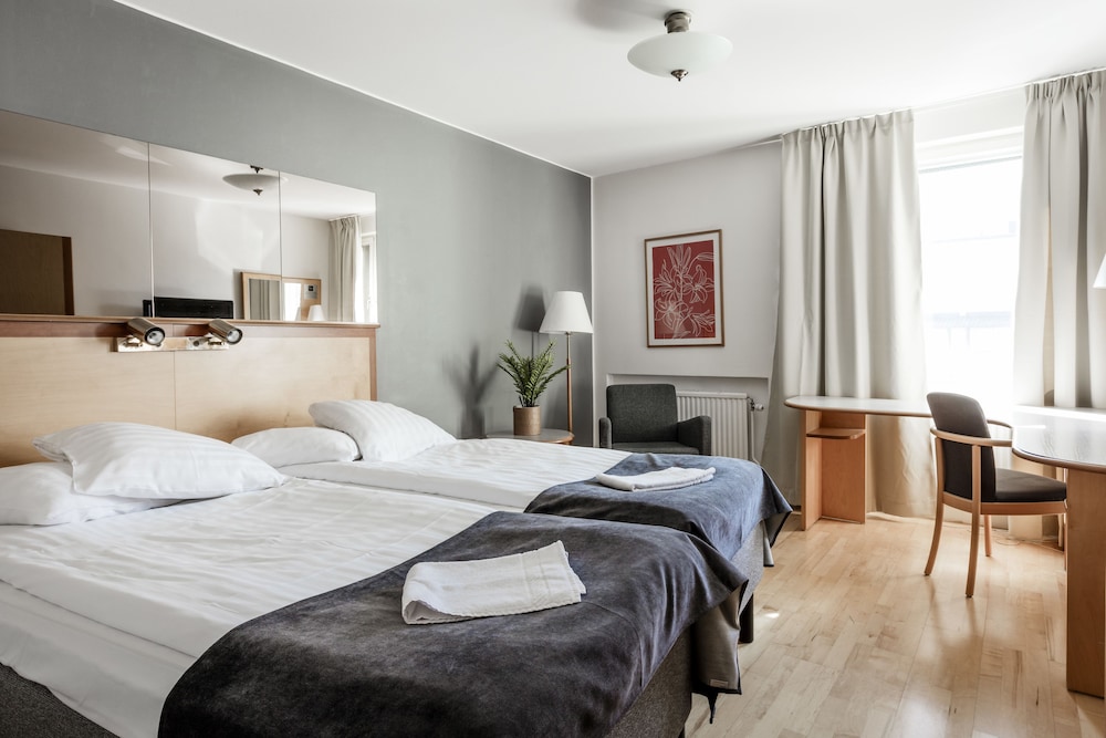 Standard Room, 2 Twin Beds, Non Smoking photo 2