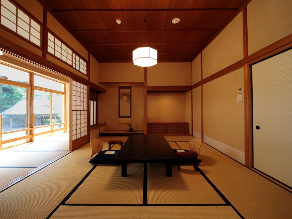 Suite, Traditional Tatami-style, Pond View, Room name "Moegi" photo 1