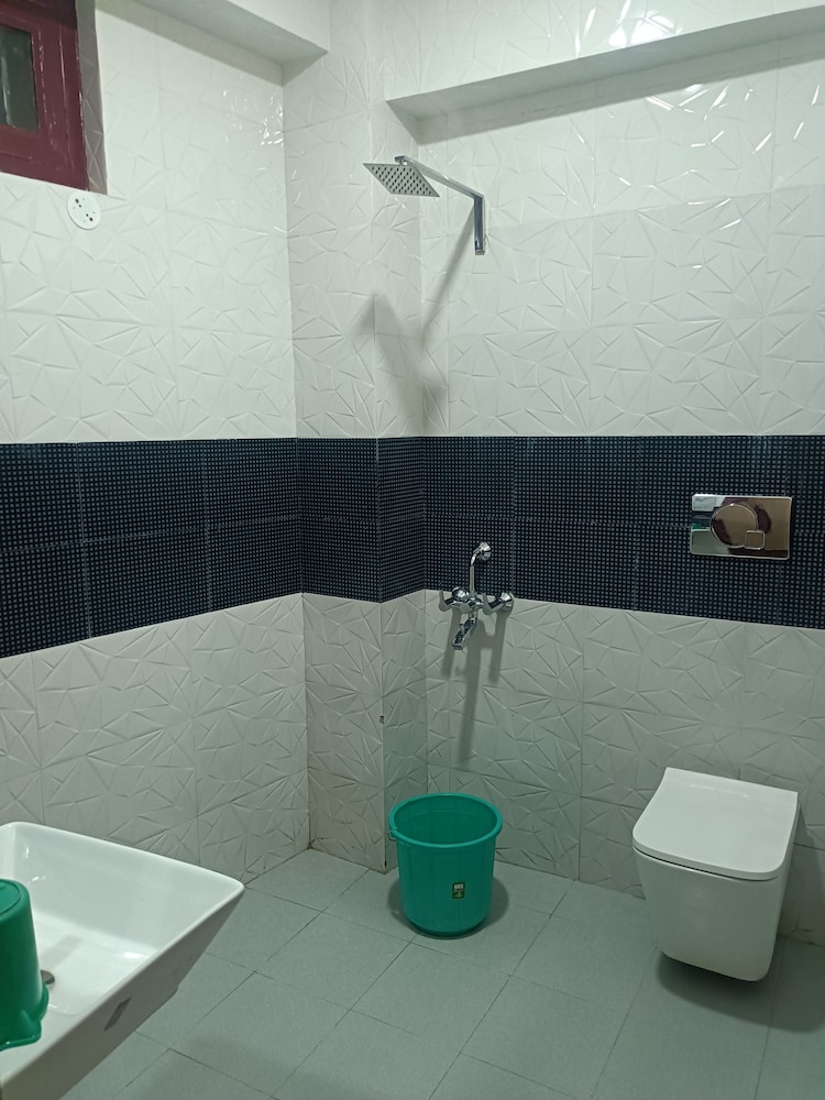 Deluxe Triple Room photo 2