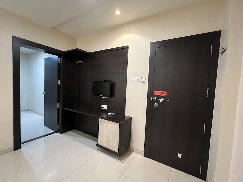 Executive Suite photo 3