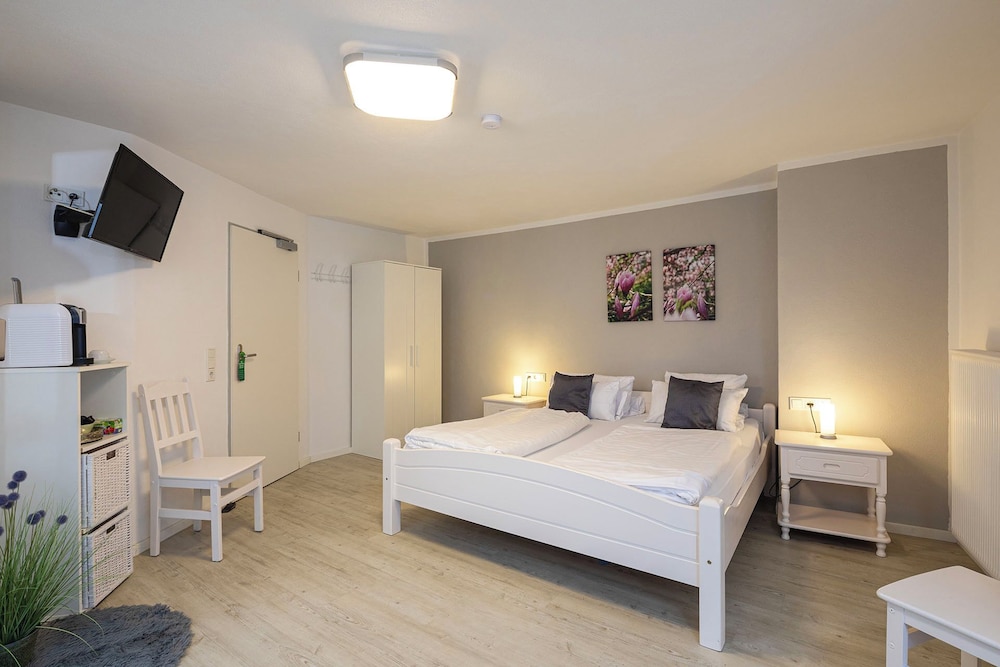 Deluxe Double Room photo 3