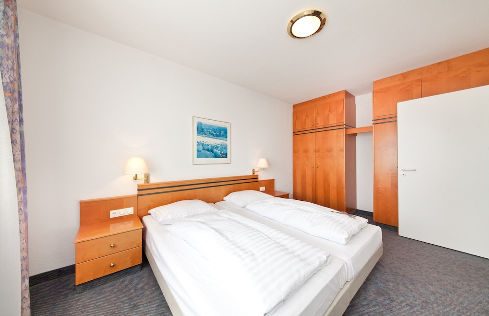 Triple Room with Kitchenette - Photo 8