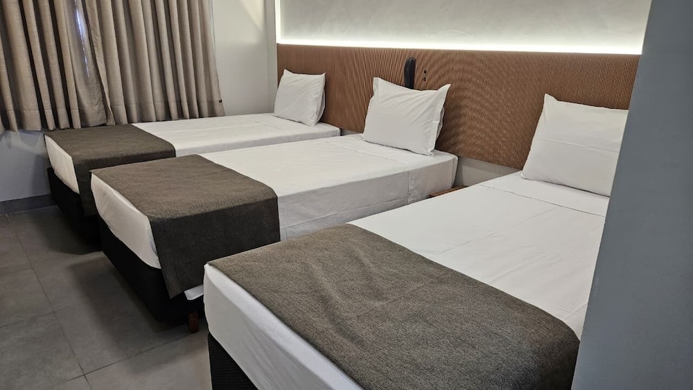 Standard Triple Room photo 3