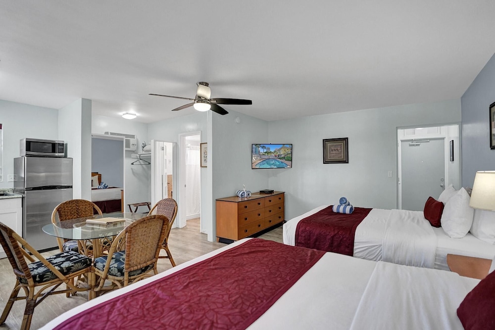 Superior Double Room, Men only photo 2