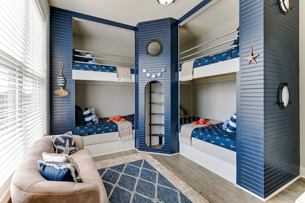 House (5 Bedrooms) photo 2